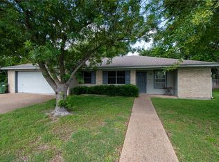 127 Marylee Dr, Hewitt, TX 76643