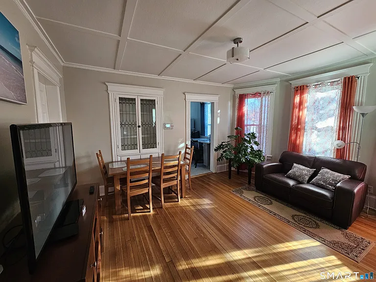 592 Laurel Ave #2 — Photo 10