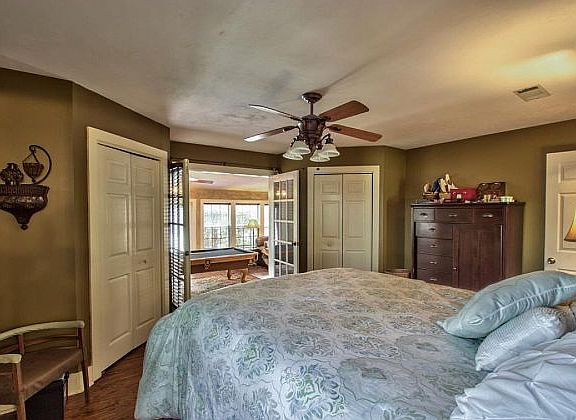 3rd image of 1393 Ferzon Way