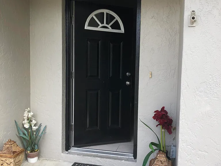5007 Sail Ct #5007 — Photo 3