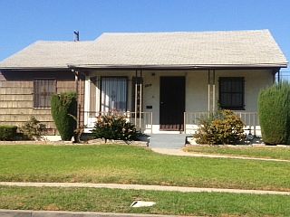 1st image of 3319 W 116th St