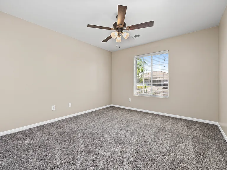 7005 Colony Park Dr — Photo 12