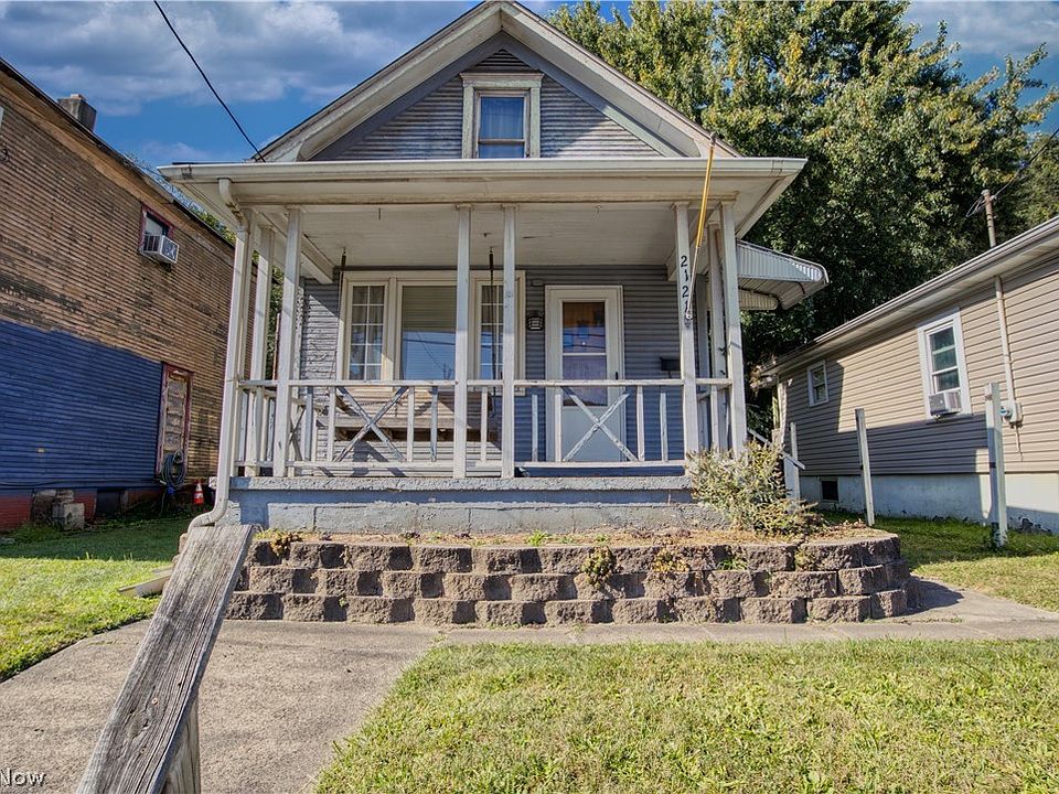 1st image of 2121 Harvey Ave
