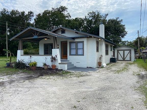 4th image of 2544 Sanford Ave