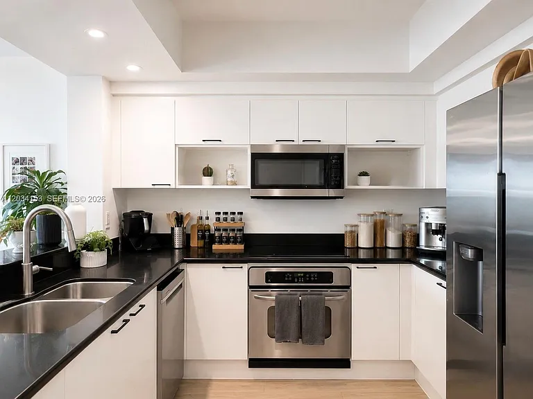 15051 Royal Oaks Ln #1006 — Photo 19