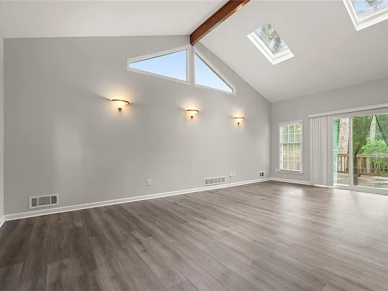 3220 Casteel Rd NE — Photo 13