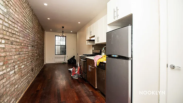 Rented by Nooklyn NYC LLC | media 16