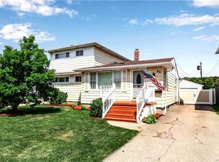 86 Bonnett Ave, Tonawanda, NY 14150