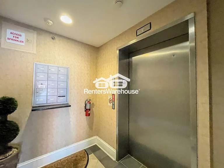 219 Granby St #20 — Photo 27