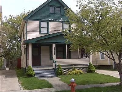 3289 W 90th St photo 1