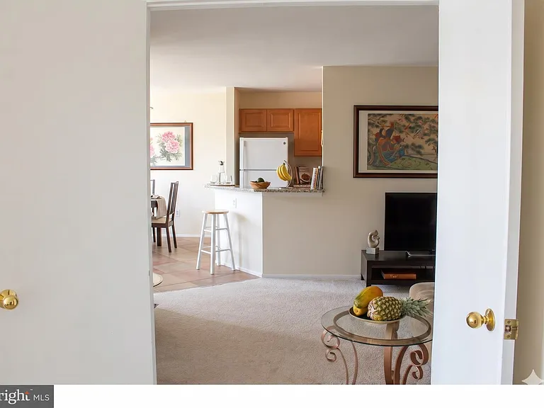 4332 Bayberry Ct — Photo 9