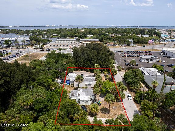 2nd image of 840 Adger Smith Ln