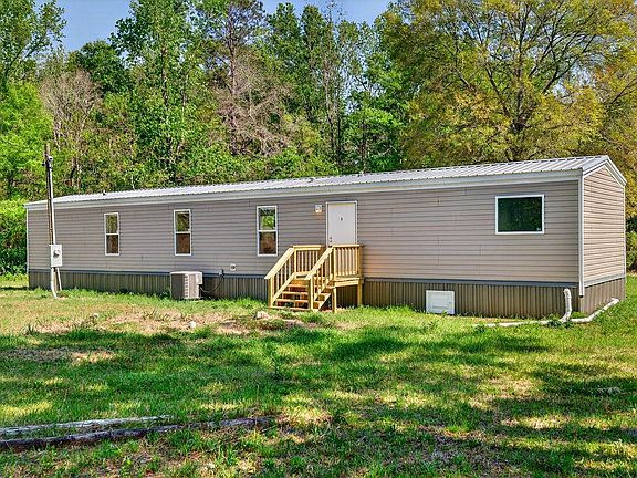 2nd image of 855 John Amacker Rd