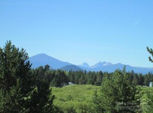 52701 Huntington Rd, La Pine, OR 97739