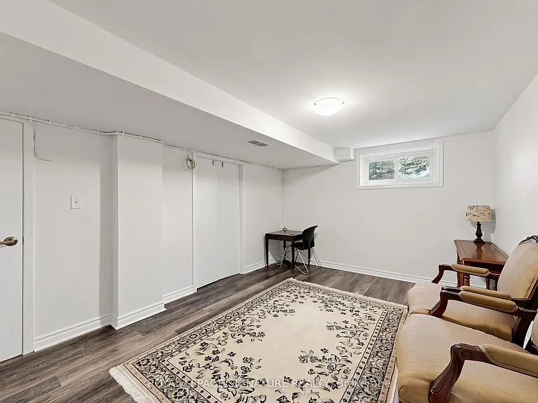 103 Cummer Ave #LOWER — Photo 7