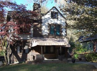 5335 Beeler St, Pittsburgh, PA 15217