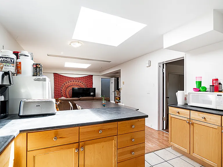 4359 Main St #1 — Photo 13