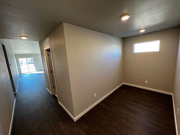 3rd image of 507 Bonneville Ave #Ft