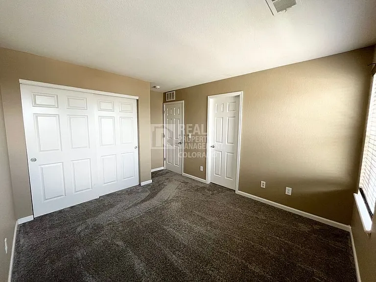 312 Cade St — Photo 9