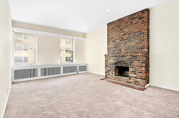 Rented by Compass | media 2