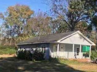 2401 Circle Dr, Bessemer, AL 35023