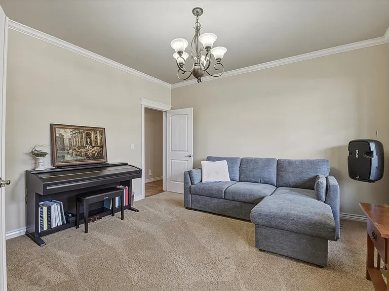 553 E Forest Ridge Dr — Photo 11