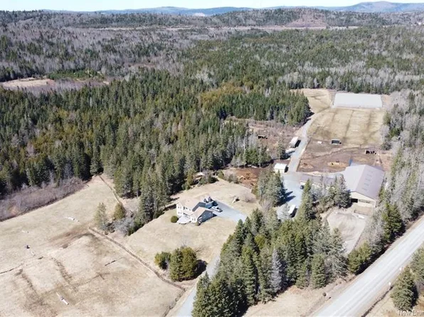 560 Lakeside Rd, Hampton, NB E5N 3Y6