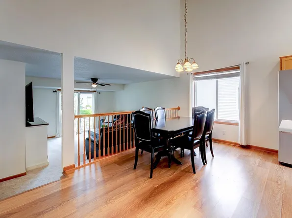 1519 Balinese St, Shakopee, MN 55379