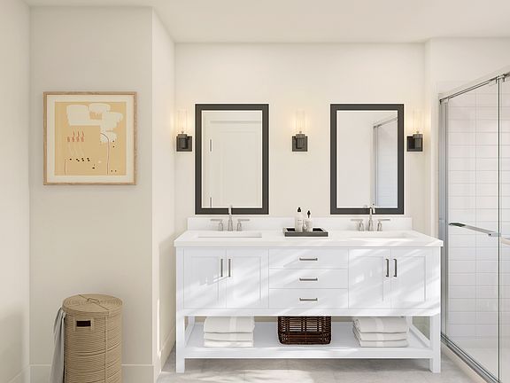 Dual sinks in primary bath