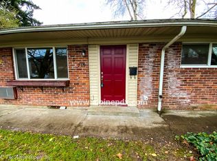715 SE Tacoma St, Portland, OR