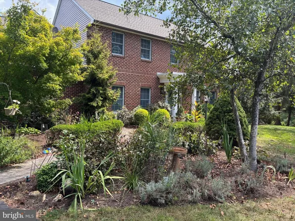 3 Appaloosa Way, Carlisle, PA 17015