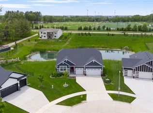 2850 SE Bluestem Dr, Waukee, IA 50263
