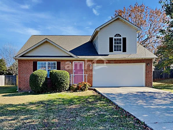 640 Mable Dr, La Vergne, TN 37086