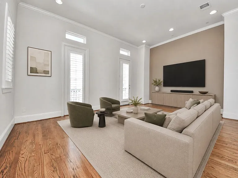2606 Madeline Grove Dr — Photo 3