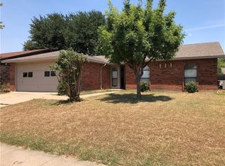 4409 Buckeye St, Fort Worth, TX 76137