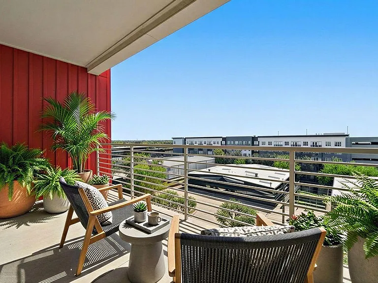 4361 S Congress Ave #526 — Photo 3