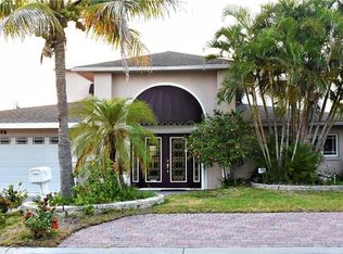 575 Normandy Rd, Madeira Beach, FL 33708