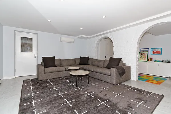 Sold by Fillmore | media 25