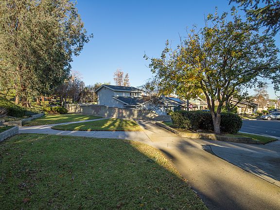 3rd image of 3955 San Nicolas Ct