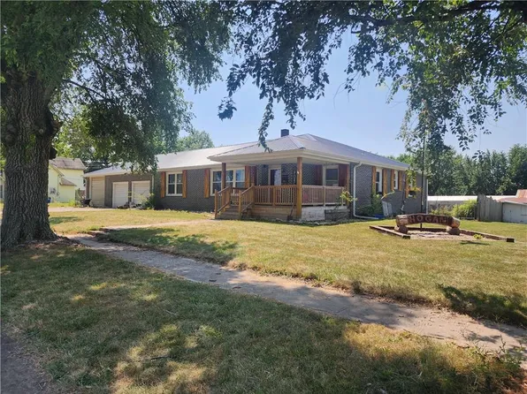 302 S Water St, Gallatin, MO 64640