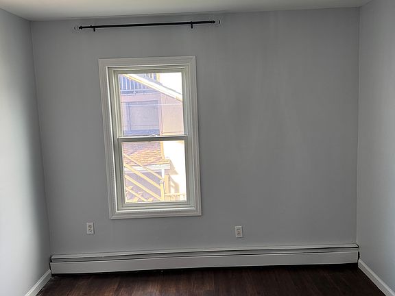 5th image of 70-72 Benham Ave #3