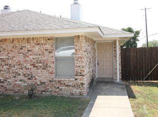 217 Matt Pl, Grand Prairie, TX 75051