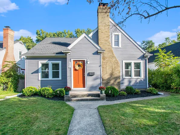 631 W Angela Blvd, South Bend, IN 46617