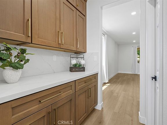 5th image of 615 Brianna Way