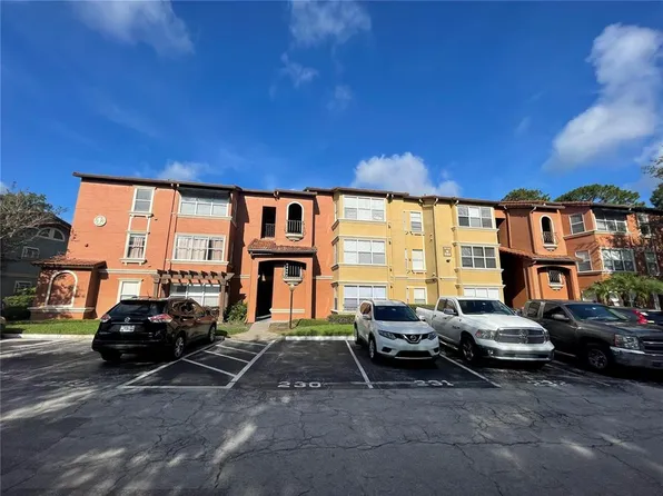 5160 Conroy Rd #33, Orlando, FL 32811