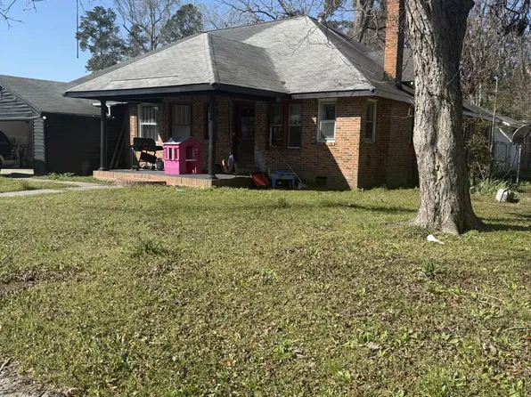 317 Madison St, Ehrhardt, SC 29081