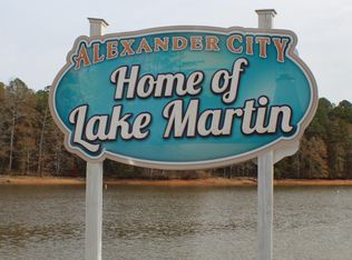 4 Stowe Ferry Rd, Alexander City, AL 35010