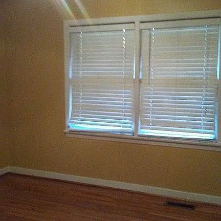 5th image of 705 Oakland Dr