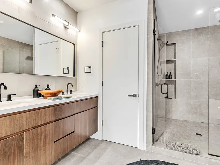 806 N Cleveland St #2 — Photo 11