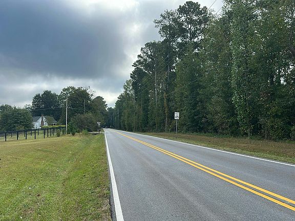 5th image of 514 Sweetwater Church Rd